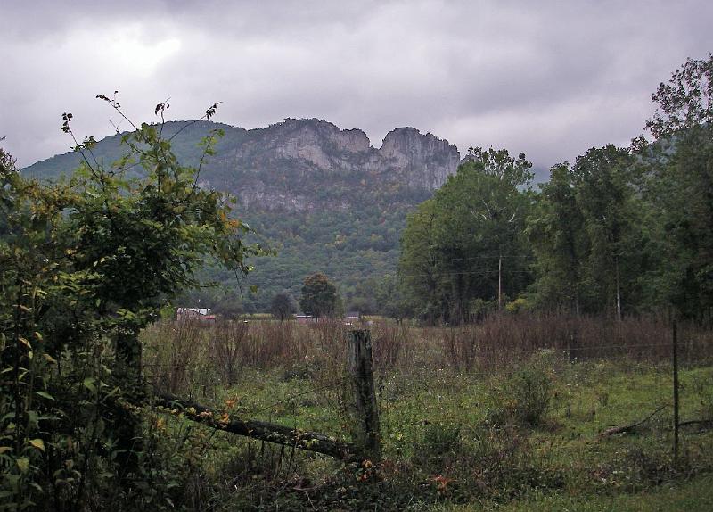 nelson-via-2.JPG - Seneca Rocks.