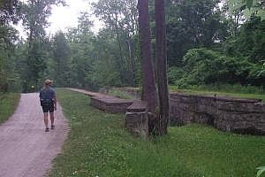 towpath-page-day1 (13K)