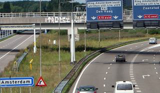 amsterdam-highway (67K)