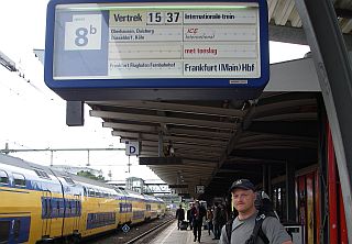 germany-train-station (73K)